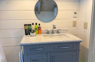 Elegant Private Barn Apartment in E Dover with 50 mile view - Foto 13