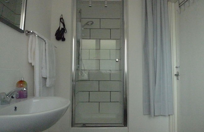 Whole Apartment With Balcony, Breakfast & Parking - Foto 39