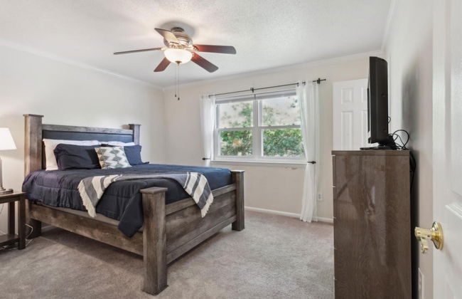 Enchanted Forest - 4 2 30 day pet Friendly - Photo 30