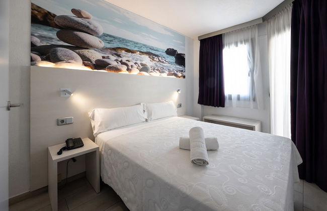 Aparthotel Miami Park - Photo 4