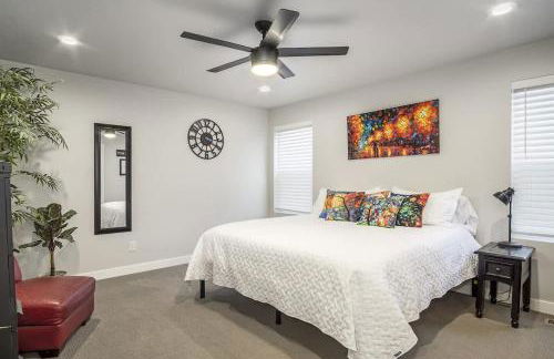 Beautiful 3 Bedroom Private home with easy access - Foto 19