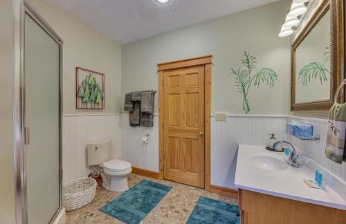 Cabin with Hot Tub and WiFi 4 Mi to Snowshoe Resort - Foto 15