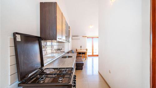 Nice Apartment In Nevidane With House Sea View - Foto 2