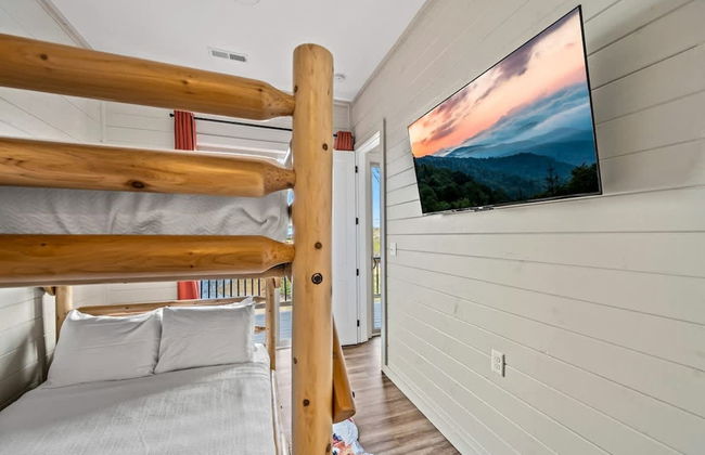 NEW Lake Cabin Sleeps 14 Indoor Pool Hot Tub - Foto 31