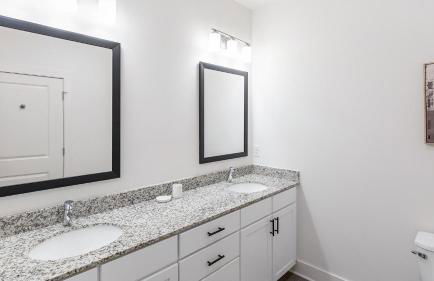 Landing Amazing 3BD Pool Yoga Studio - Photo 21