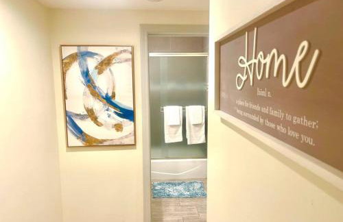 FuLLy LoAdeD ReSerVaTioN 3bed 2ba w Parking - Photo 13