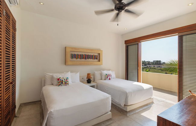 Marea Beachfront Villas - Foto 59