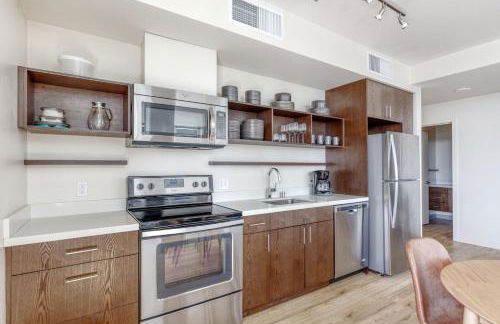 Downtown Bellevue 2BR w Lounge Gyms nr shops SEA-122 - Foto 7