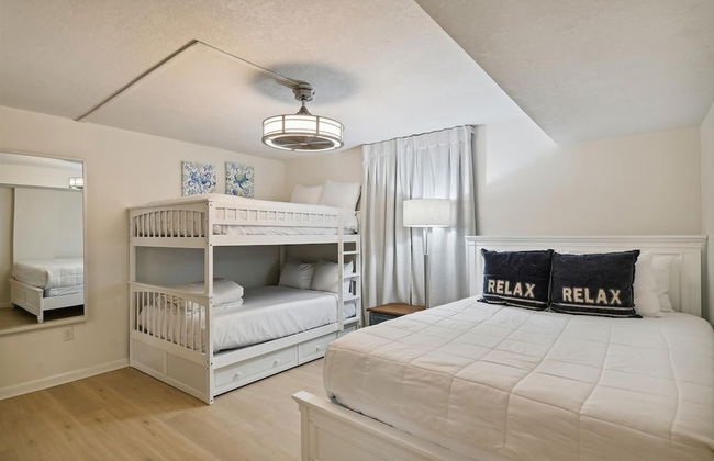 Dolphin Point 203c 2 Bedroom Condo by RedAwning - Foto 3