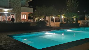 Luxury Villa Flora Kiparissia - Photo 3