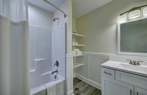 1007 Queen Suite, 1st Floor Oasis - Photo 10