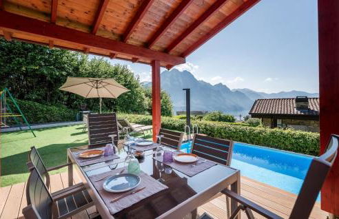 Amazing Home In Solto Collina Bg - Photo 3