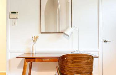 6BR Pool Escape for Friends and Family - LOU1 - BUR - Foto 11