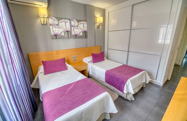 Ona el Marqués Resort - Photo 9