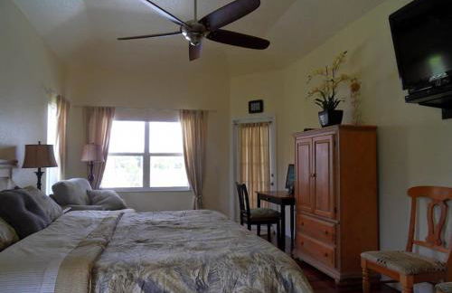 AMAZING South Lake View, 4 Bed 3 Bath, 6 TVs, PS5 VR2, Piano, UNIQUE endless pool - Foto 14