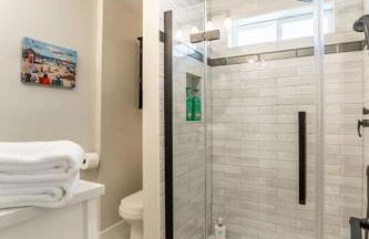 Flying Colors Cottage Walk to Downtown - Foto 10