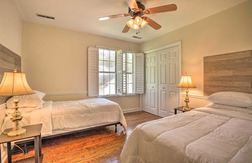 Pet-Friendly Suburban Escape with Deck and Grill! - Foto 21