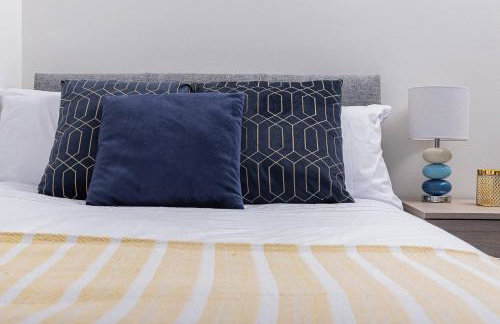 Sedgley-Wolverhampton-Contractors -4 beds-Parking - Foto 20