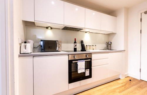 Stunning Centrally Located Studio Apt - Foto 13