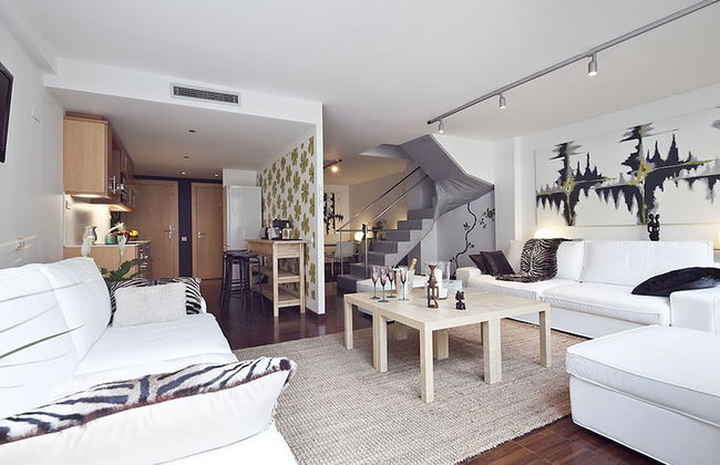 My Space Barcelona Private Pool Garden - Photo 7