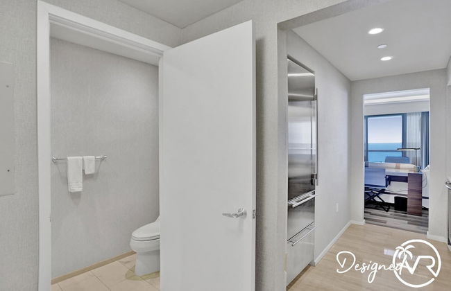 Stunning Beachfront Luxury- Your Perfect Getaway! - Photo 15