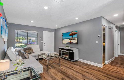 Gorgeous Heated Pool House Near Gulf Beaches! - Foto 3