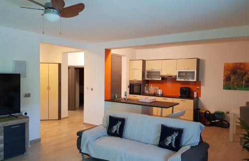 Yellow Cube Holiday Apartments - Foto 32