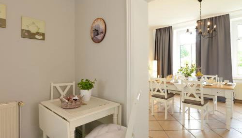 Ferienhaus für 8 Personen mit Kamin & Terrasse - Foto 5