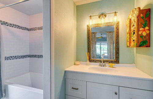 2 Mi to Boat Ramp Home in Bokeelia - Foto 12