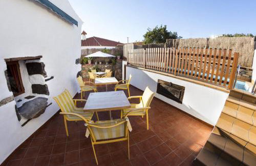 Vivelorural casa Tunte 1, piscina y terraza - Foto 13