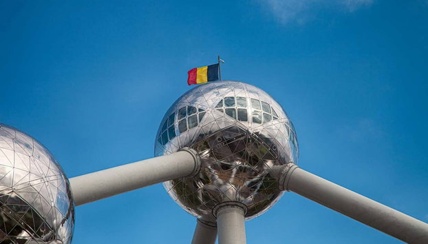 Brussels Atomium Tickets - Photo 4, Climb up to the upper sphere of the Atomium