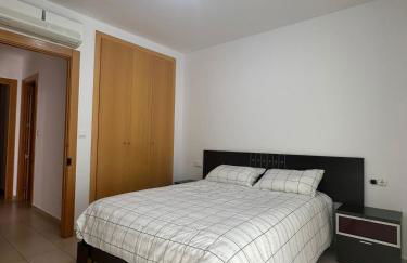 Ground floor apartment on the seafront with pool - Foto 19