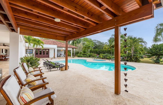 Casa de Campo Villa Luxurious Property up to 12 People With Pool Jacuzzi BBQ Golf - Photo 38