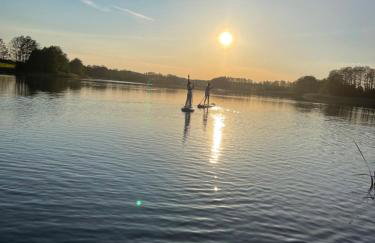 Pod skrzydłami - Foto 29