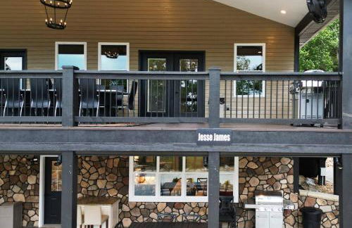 Bottom right Jesse James - Foto 31