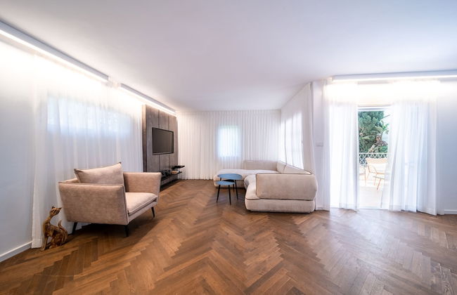 Spacious 4BD House w Pool in Hezliya - Foto 42