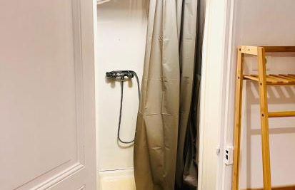 Chez gaillard petit studio sans cuisine entièrement rénové au calme - Foto 18