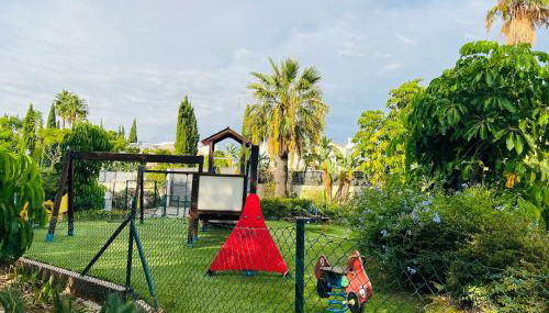 Amazing Two Bedroom Apartment in Los Flamingos, Marbella - Photo 5