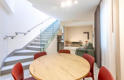 Amazing Apartment In Boscoreale - Photo 4