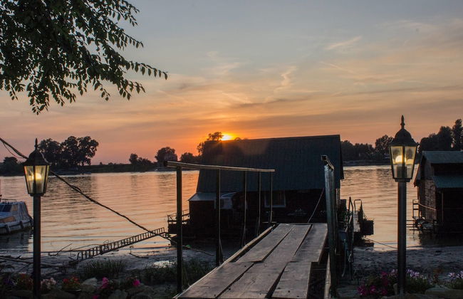 Lucky River Belgrade - Photo 48