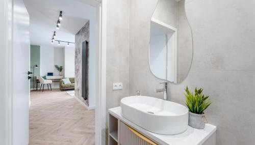 Brand New! Private Jacuzzi - Terrace - Parking - Foto 3