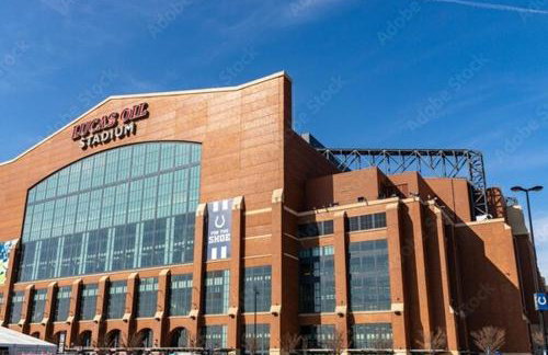 Prime location very close to downtown! - Photo 12