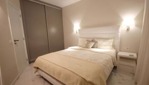 Luxury Apartments in first beach line with pool - Foto 4, wardrobe