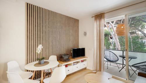 Bonito Apartamento En Gava Mar - Photo 3