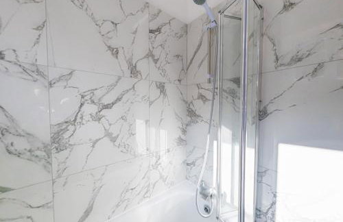 5 Bedroom 5 Bathroom House Portsmouth Docks - Foto 23