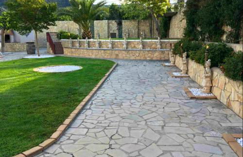 Spacious Villa in Alforja with Private Pool, Mountain View - Foto 60