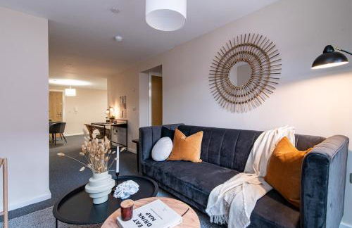 2 bedroom flat by Eccles Station with communal rooftop garden - Foto 28
