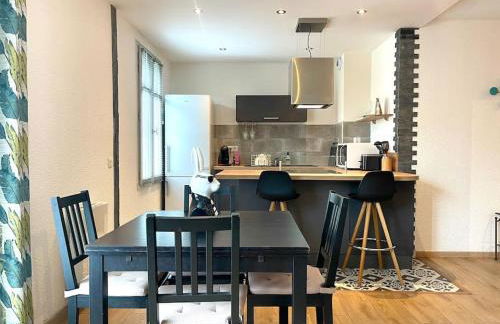 147 - Vue Cité Médiévale et Parking - Foto 5