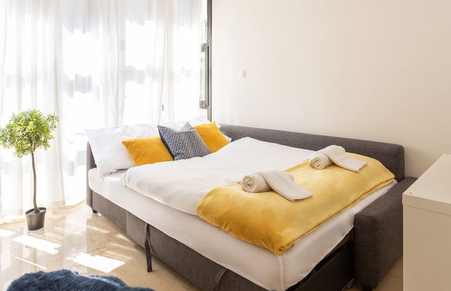 Colorful Studio Near Kvaternik Square - Photo 2