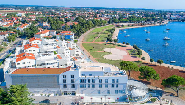 Garden Palace Resort - Photo 3